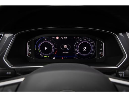 Volkswagen Tiguan 1.4 TSI eHybrid 245PK Elegance | IQ.Light | Stoel+stuur verwarming | Adap cruise | Navi | Apple C... ActivLease financial lease