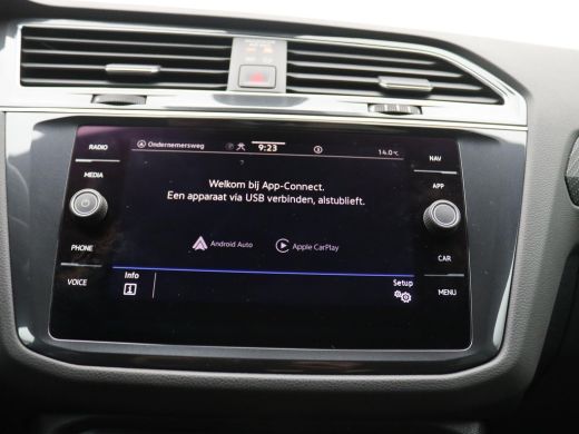 Volkswagen Tiguan 1.4 TSI eHybrid R-Line Business 245Pk DSG SOH 100%, Pano-Schuifdak, Black Style, Leder, Memorysto... ActivLease financial lease