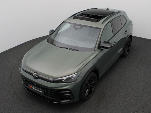 Volkswagen Tiguan 1.5 eHybrid R-Line Edition 272PK DSG Leder, Memorystoel, Pano-Schuifdak, Head-Up Display, Black S... ActivLease financial lease