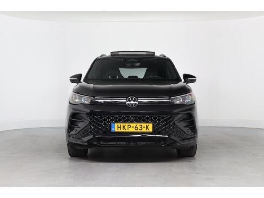 Volkswagen Tiguan 1.5 eTSI R-Line Edition | Trekhaak | Sfeerverlichting | Open Dak | 360 Camera | Cruise Adaptive |... ActivLease financial lease