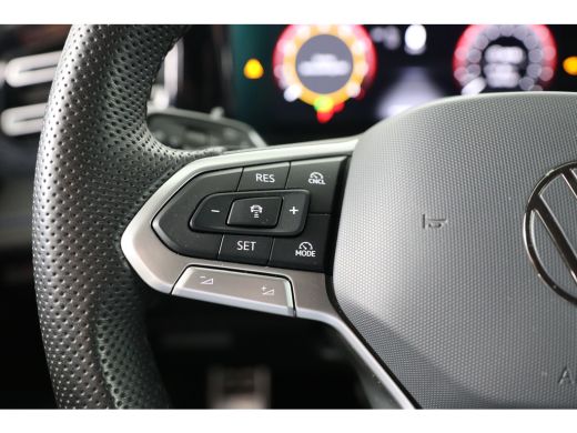 Volkswagen Tiguan 1.5 eTSI R-Line Edition | Trekhaak | Sfeerverlichting | Open Dak | 360 Camera | Cruise Adaptive |... ActivLease financial lease