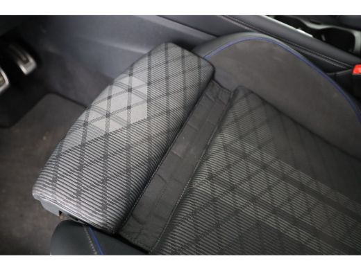 Volkswagen Tiguan 1.5 eTSI R-Line Edition | Trekhaak | Sfeerverlichting | Open Dak | 360 Camera | Cruise Adaptive |... ActivLease financial lease