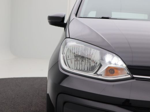 Volkswagen up! 1.0 BMT move up! | Airconditioning | Bluetooth | LED Dagrijverlichting | Originele Audio | 60.196 Km ActivLease financial lease