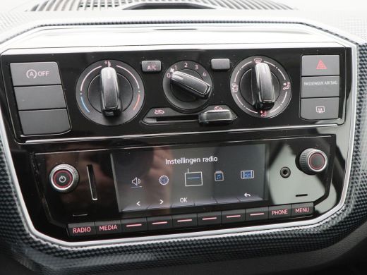 Volkswagen up! 1.0 BMT move up! | Airconditioning | Bluetooth | LED Dagrijverlichting | Originele Audio | 60.196 Km ActivLease financial lease