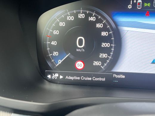 Volvo  V60 T6 Plug-in hybrid AWD Plus Dark | Panoramadak | Stoel en stuurwielverwarming | Long Range | Camer... ActivLease financial lease