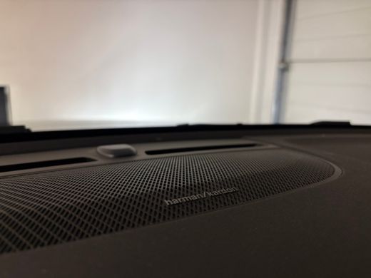 Volvo  XC40 Recharge Ultimate 70 kWh | Vol! | Schuifdak | 360&deg; Camera | All Season banden | Harman Kardon | A... ActivLease financial lease