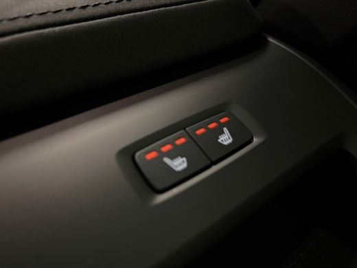 Volvo  XC60 T6 AWD Recharge Ultra Black Edition | MY26 | Luchtvering | Trekhaak | 360 Camera | Head-Up Displa... ActivLease financial lease