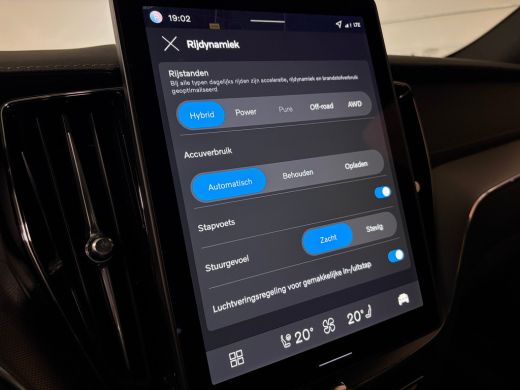 Volvo  XC60 T6 AWD Recharge Ultra Black Edition | MY26 | Luchtvering | Trekhaak | 360 Camera | Head-Up Displa... ActivLease financial lease