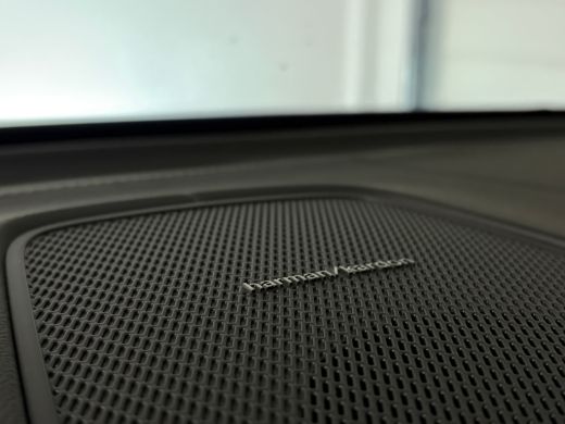 Volvo  XC60 T6 AWD Recharge Ultra Black Edition | MY26 | Luchtvering | Trekhaak | 360 Camera | Head-Up Displa... ActivLease financial lease