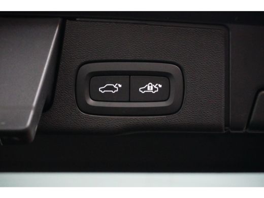 Volvo  XC60 T6 Recharge AWD Ultra Dark | Luchtvering | Bowers & Wilkins | Head-Up | 21" | Leder | 360&deg; Camera... ActivLease financial lease