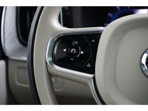 Volvo  XC60 T6 Recharge AWD Ultra Dark | Luchtvering | Bowers & Wilkins | Head-Up | 21" | Leder | 360&deg; Camera... ActivLease financial lease