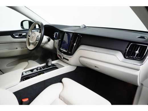 Volvo  XC60 T6 Recharge AWD Ultra Dark | Luchtvering | Bowers & Wilkins | Head-Up | 21" | Leder | 360&deg; Camera... ActivLease financial lease