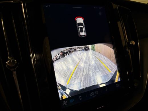 Volvo  XC60 T8 AWD Recharge Ultra Black Edition | Luchtvering | Trekhaak | Head-Up Display | 455pk | Harman K... ActivLease financial lease