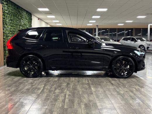 Volvo  XC60 T8 AWD Recharge Ultra Black Edition | Luchtvering | Trekhaak | Head-Up Display | 455pk | Harman K... ActivLease financial lease