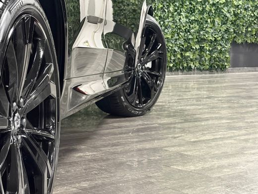 Volvo  XC60 T8 AWD Recharge Ultra Black Edition | Luchtvering | Trekhaak | Head-Up Display | 455pk | Harman K... ActivLease financial lease