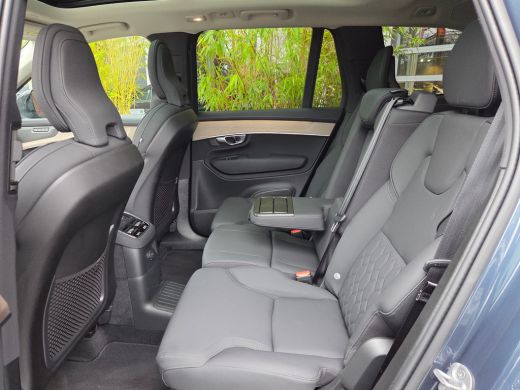 Volvo  XC90 2.0 T8 Recharge Plug-In Hybrid AWD Dark | Luchtvering | Harman/Kardon | Panoramadak | Memory | Tr... ActivLease financial lease