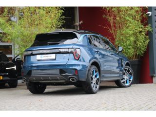 Lynk & Co 01 1.5 | 360 Camera | Sfeerverlichting | Adaptive Cruise | Panoramadak