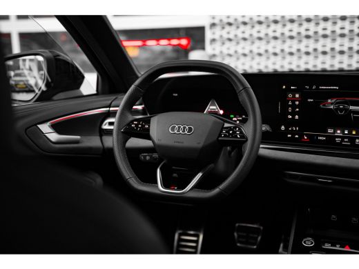 Audi A5 Avant 2.0 e-hybrid quattro S edition Competition | Panoramadak | Trekhaak | S-Sportstoel | ActivLease financial lease