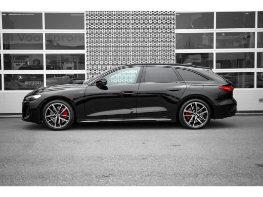 Audi A5 Avant 2.0 e-hybrid quattro S edition Competition | Panoramadak | Trekhaak | S-Sportstoel | ActivLease financial lease