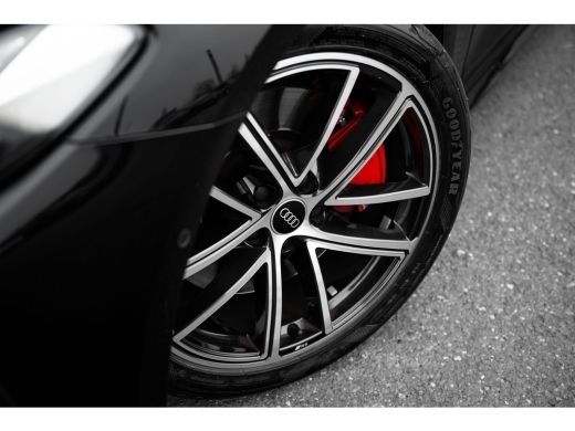 Audi A5 Avant 2.0 e-hybrid quattro S edition Competition | Panoramadak | Trekhaak | S-Sportstoel | ActivLease financial lease