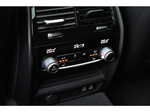 BMW 5 Serie Touring 530e 292pk M-Sport Pano ACC Trekh Comf-seat 360 HUD Laser 4wielbest ActivLease financial lease