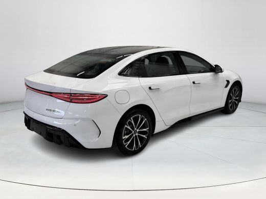 BYD SEAL Business RWD 61.4 kWh | Lease Actie Model | Ficalewaarde  &euro; 37.790 | WLTP 460 KM Actieradius | Di... ActivLease financial lease