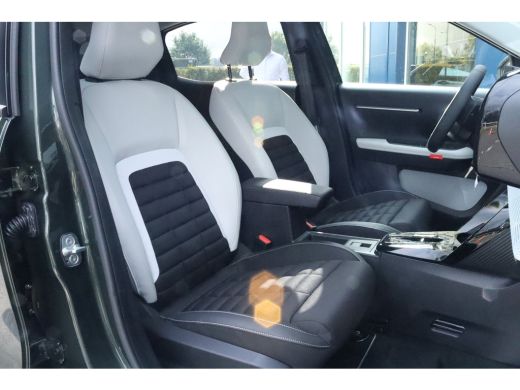 Citroën &euml;-C3 Aircross Max | Achteruitrijcamera | Boordlader 11kW - 3 fasen | Dagrijverlichting ActivLease financial lease