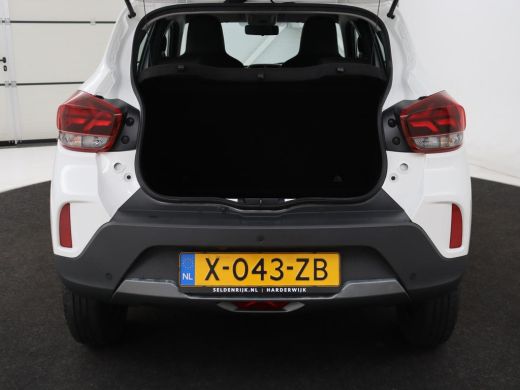 Dacia Spring Extreme 27 kWh | Leder | Carplay | Camera | Airco | Navigatie | Parkeerhulp | Speedlimiter | Blue... ActivLease financial lease