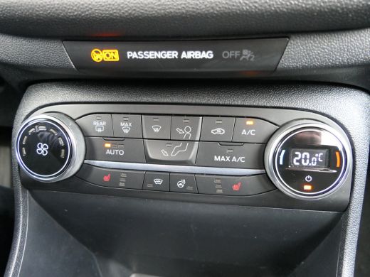 Ford Fiesta 1.0 EcoBoost Titanium | Winterpack | Navigatie | Keyless | Privacy Glass | LED | DAB | CarPlay/An... ActivLease financial lease