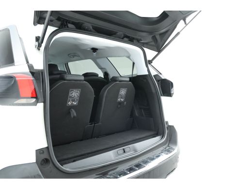 Peugeot 5008 1.5 BlueHDI Blue Lease Premium Avantage Automaat,7 Persoons, Navigatie, Climate, ActivLease financial lease