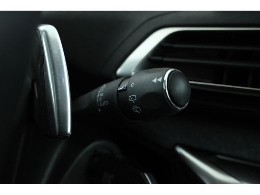 Peugeot 5008 1.5 BlueHDI Blue Lease Premium Avantage Automaat,7 Persoons, Navigatie, Climate, ActivLease financial lease