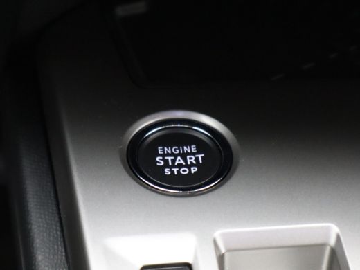 Peugeot e-308 Allure EV 54 kWh | 11 kW lader | Achteruitrijcamera | Airco separaat achter ActivLease financial lease