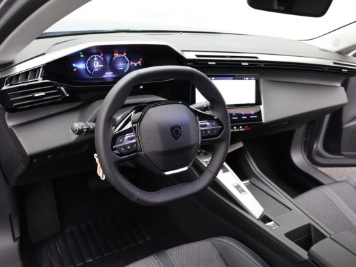 Peugeot e-308 Allure EV 54 kWh | 11 kW lader | Achteruitrijcamera | Airco separaat achter ActivLease financial lease