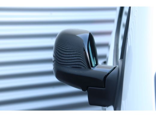 Peugeot e-Partner 50KWH 136PK L2H1 AUTOMAAT / NAVI / AIRCO / LED / PDC / CAMERA / DAB+ / BLUETOOTH / CRUISECONTROL ... ActivLease financial lease