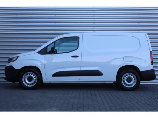 Peugeot e-Partner 50KWH 136PK L2H1 AUTOMAAT / NAVI / AIRCO / LED / PDC / CAMERA / DAB+ / BLUETOOTH / CRUISECONTROL ... ActivLease financial lease