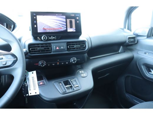 Peugeot e-Partner 50KWH 136PK L2H1 AUTOMAAT / NAVI / AIRCO / LED / PDC / CAMERA / DAB+ / BLUETOOTH / CRUISECONTROL ... ActivLease financial lease
