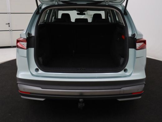 Skoda Enyaq iV 80 | Panoramadak | Trekhaak | Stoelverwarming | Camera | Sfeerverlichting | Carplay | Navigatie |... ActivLease financial lease