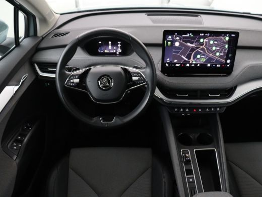 Skoda Enyaq iV 80 | Panoramadak | Trekhaak | Stoelverwarming | Camera | Sfeerverlichting | Carplay | Navigatie |... ActivLease financial lease