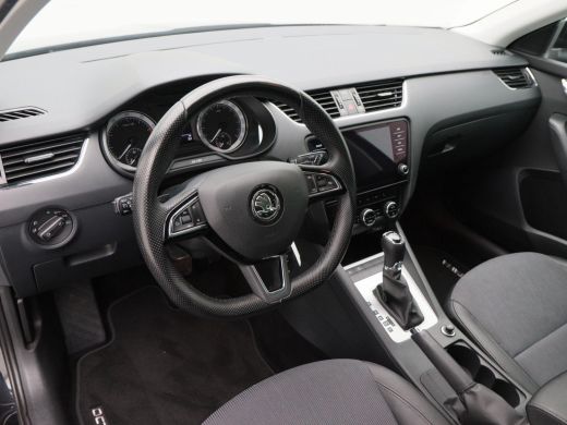 Skoda Octavia Combi 1.0 TSi 115 Pk Automaat Ambition Business | Trekhaak | Navigatie | CarPlay | Stoelverwarmin... ActivLease financial lease