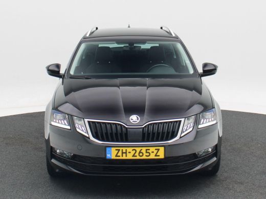Skoda Octavia Combi 1.0 TSi 115 Pk Automaat Ambition Business | Trekhaak | Navigatie | CarPlay | Stoelverwarmin... ActivLease financial lease