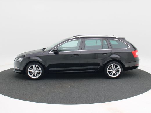 Skoda Octavia Combi 1.0 TSi 115 Pk Automaat Ambition Business | Trekhaak | Navigatie | CarPlay | Stoelverwarmin... ActivLease financial lease