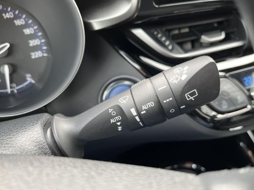 Toyota C-HR 1.8 Hybrid Executive | All-in prijs | Automaat | Apple/android auto ActivLease financial lease