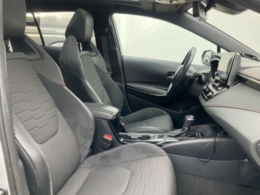 Toyota Corolla Touring Sports 2.0 Hybrid Executive Pano.dak Stoelverw. Adapt.Cruise Trekhaak 1Eig ActivLease financial lease