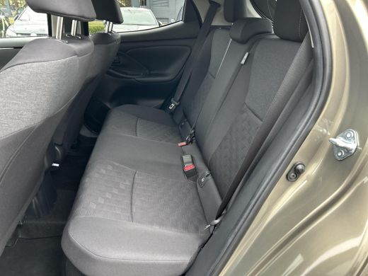 Toyota Yaris 1.5 Hybrid 115 Dynamic Limited (Comfort Pack) ActivLease financial lease