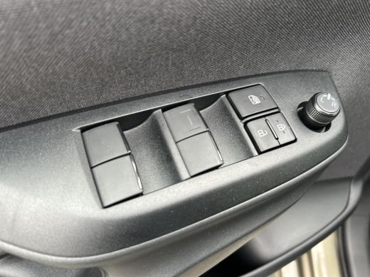 Toyota Yaris 1.5 Hybrid 115 Dynamic Limited (Comfort Pack) ActivLease financial lease