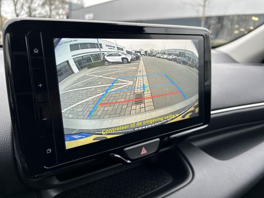 Toyota Yaris 1.5 Hybrid 115 Dynamic Limited (Comfort Pack) ActivLease financial lease