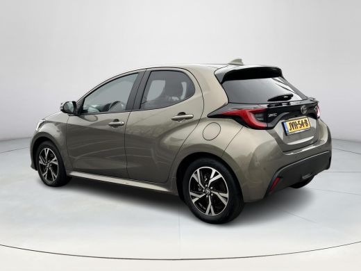 Toyota Yaris 1.5 Hybrid 115 Dynamic Limited (Comfort Pack) ActivLease financial lease