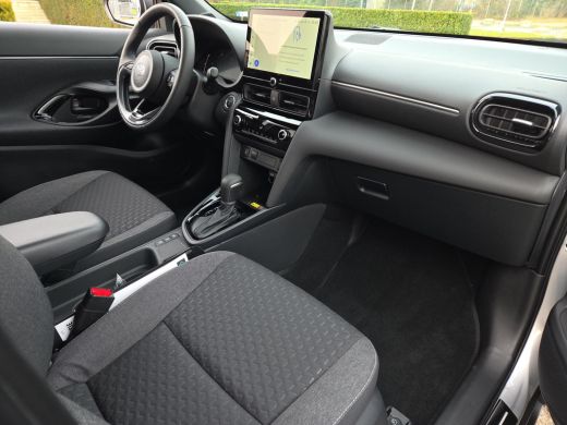 Toyota Yaris Cross 1.5 Hybrid 130 Dynamic | Apple CarPlay | Blindspot | Parkeersensoren | Rijklaar incl. garantie | ActivLease financial lease