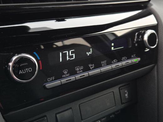 Toyota Yaris Cross 1.5 Hybrid 130 Dynamic | Apple CarPlay | Blindspot | Parkeersensoren | Rijklaar incl. garantie | ActivLease financial lease