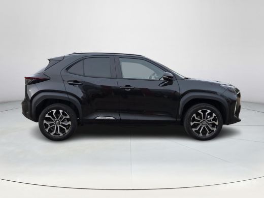Toyota Yaris Cross 1.5 Hybrid 130 Dynamic | Apple CarPlay | Blindspot | Parkeersensoren | Rijklaar incl. garantie | ActivLease financial lease